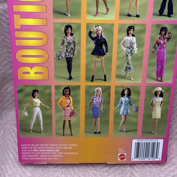 Barbie Fashion Avenue Boutique #18126 Pink Velvet Dress & Sheer Top - Picture 6 of 7